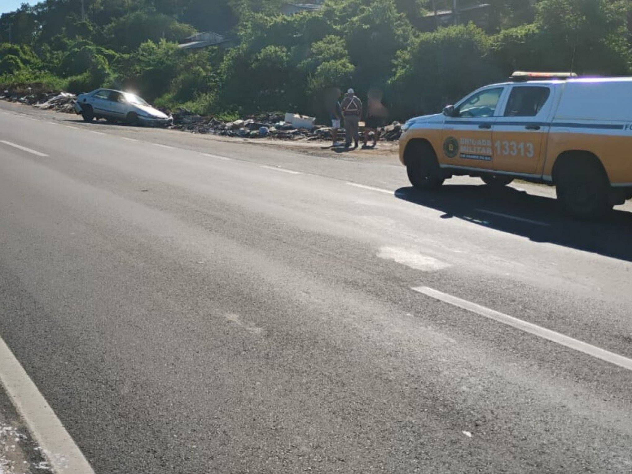 RS-239: Homem fica ferido após veículo rodar na pista e bater em carro