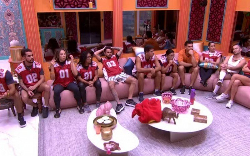 Após Eva ser eliminada, brothers disputaram a liderança e formaram próximo paredão do BBB 25 | abc+