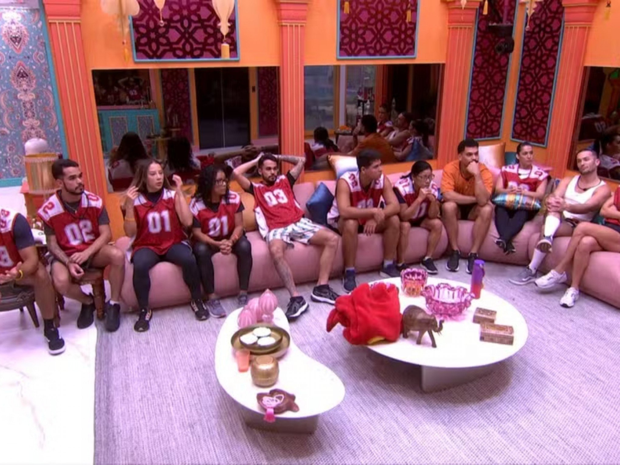 BBB: Casa tem novo líder e três brothers no paredão após eliminação de sister; confira