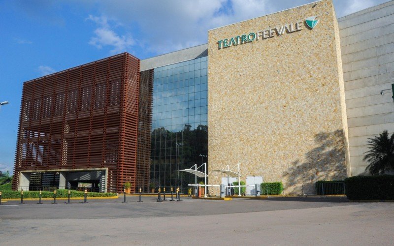 200 escolas serão premiadas nesta quarta-feira pelo Alfabetiza Tchê no Teatro Feevale | abc+