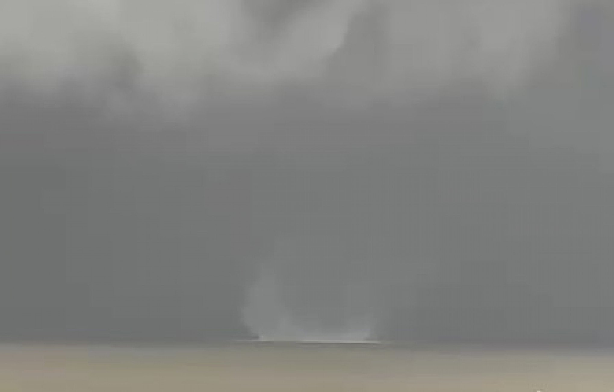 VÍDEO: Temporal desta segunda-feira teve até tromba d’água no Guaíba