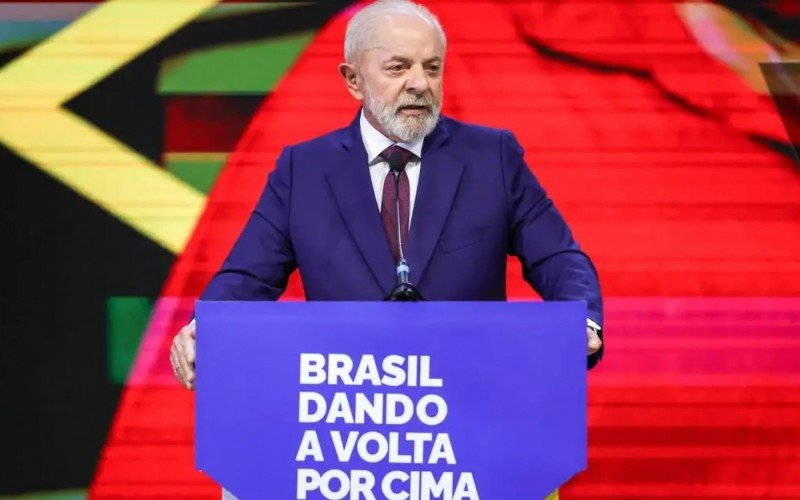 Responderemos a qualquer tentativa de impor um protecionismo que não cabe mais hoje no mundo", disse Lula | abc+