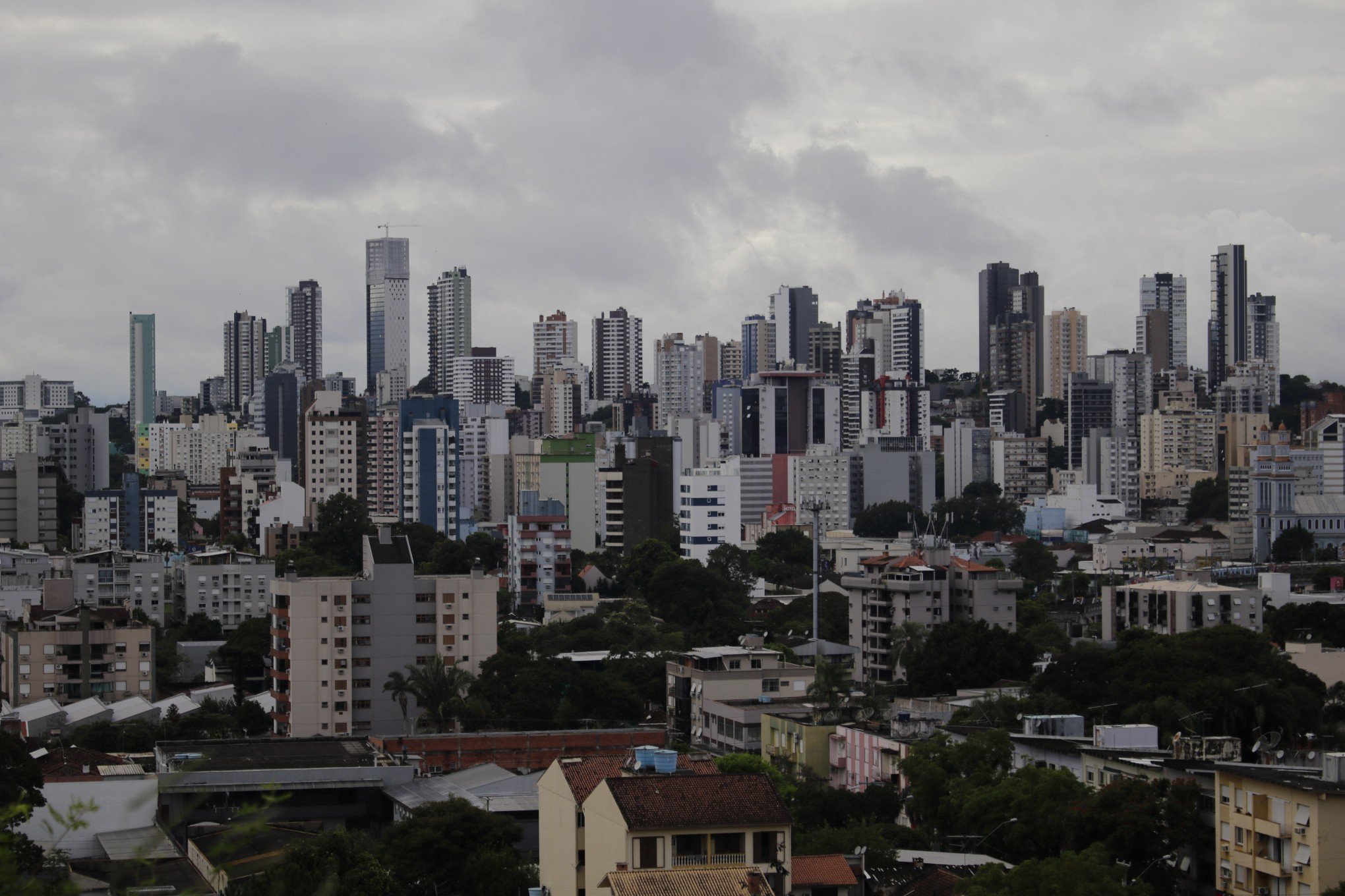 Refis começa a valer e devedores podem acertar as contas com a Prefeitura sem pagamento de juros e multas
