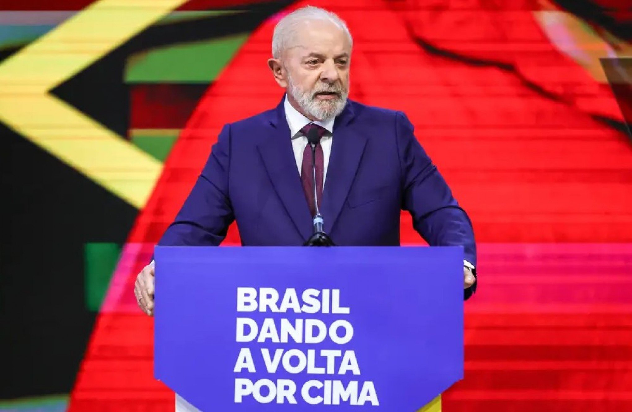 Lula diz que governo tomará medidas para defender empresas nacionais