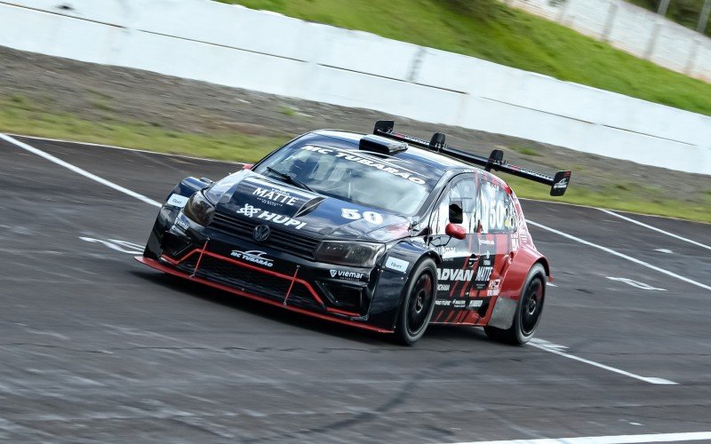 Gol #50 será o carro utilizado pela MC Tubarão no Gaúcho de Endurance | abc+