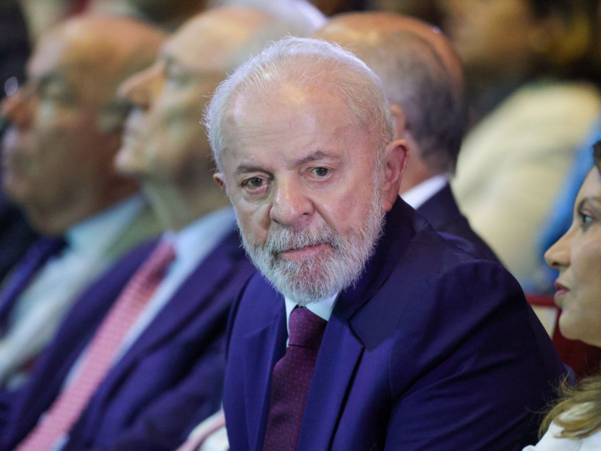 AGU pede investigação contra deputado que desejou morte de Lula