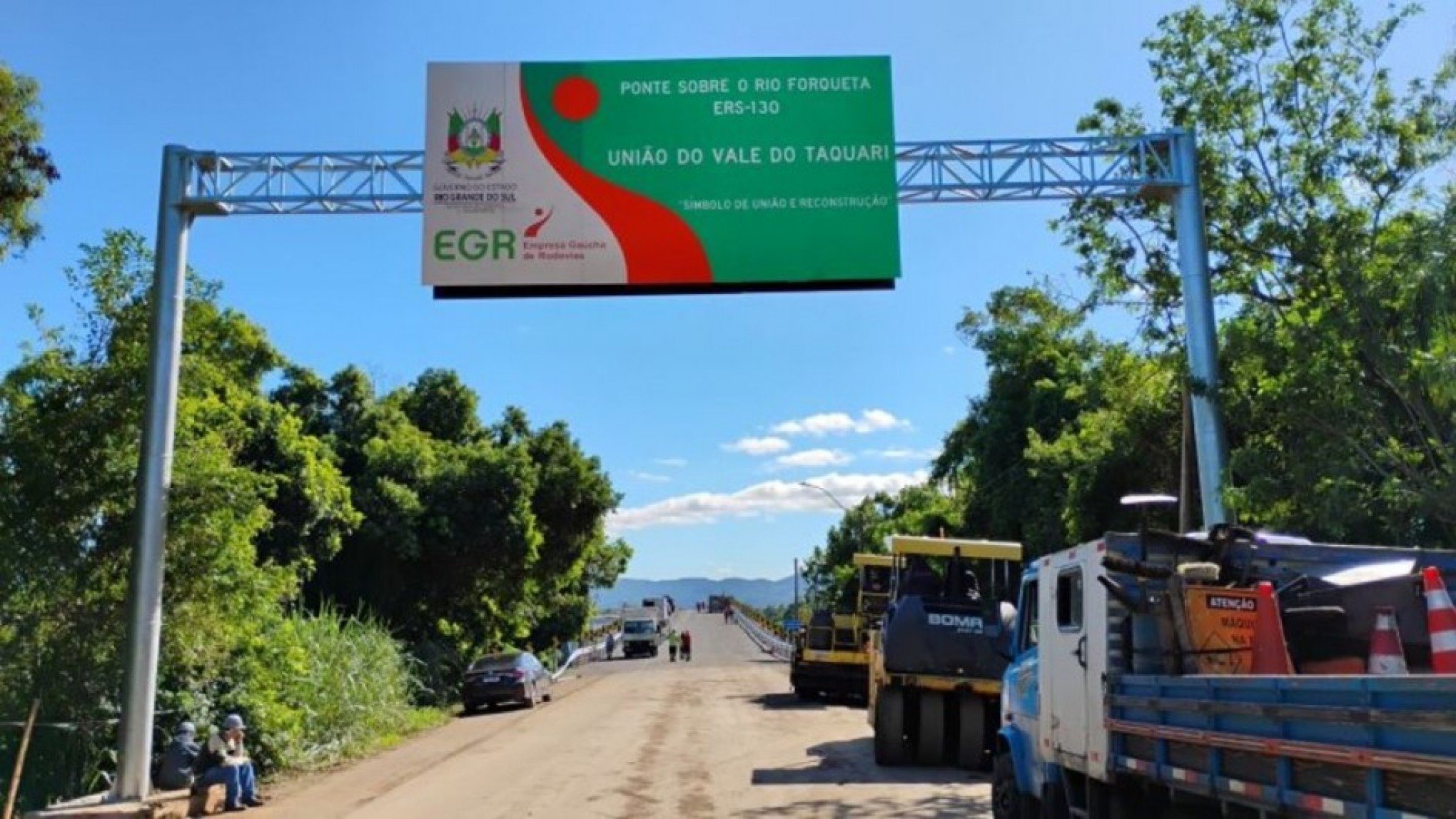Por que ponte foi liberada e voltou a ser bloqueada horas depois em cidade do RS?