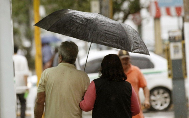 Canoas está em alerta para forte temporal nesta sexta-feira (9)