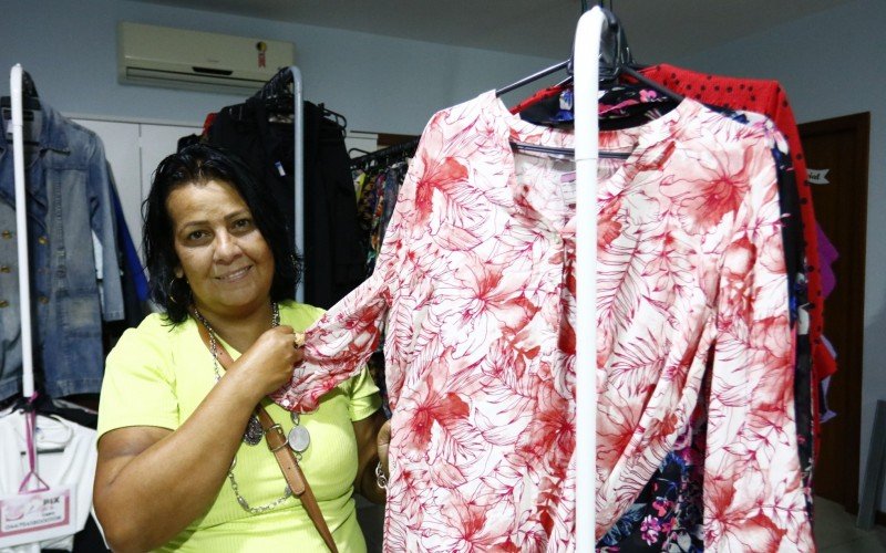 Julieta de Oliveira adora garimpar peças novas no bazar