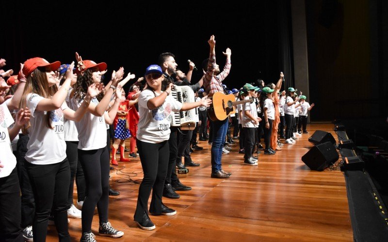 Evento Cante pela Vida de 2024, no Teatro Feevale. | abc+