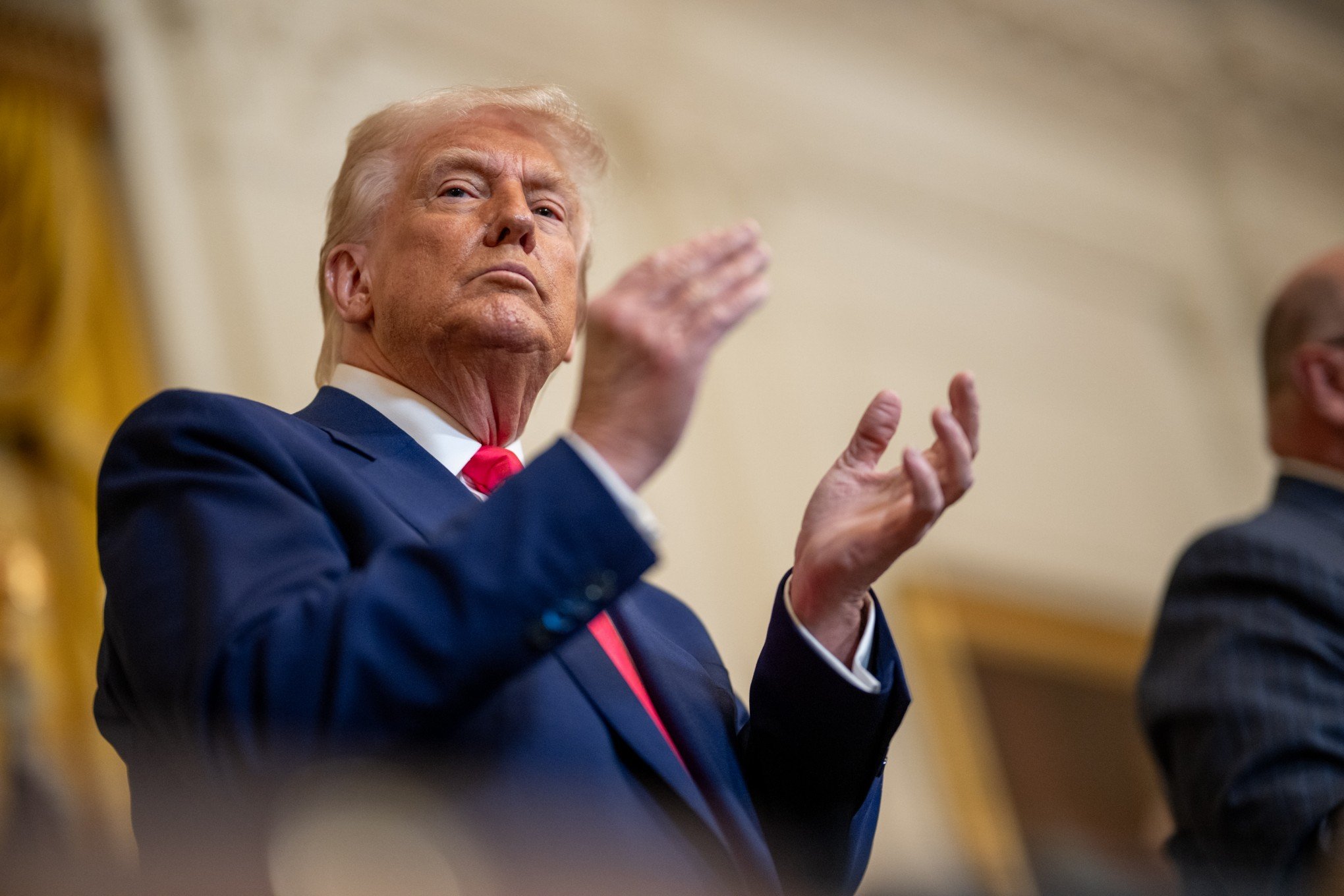 "Motivação esdrúxula": Veja o que está por trás de decisão de Trump e quais impactos para o RS