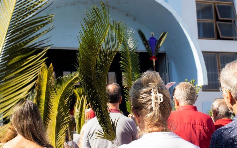 Procissões e missas celebram o Domingo de Ramos; confira programação