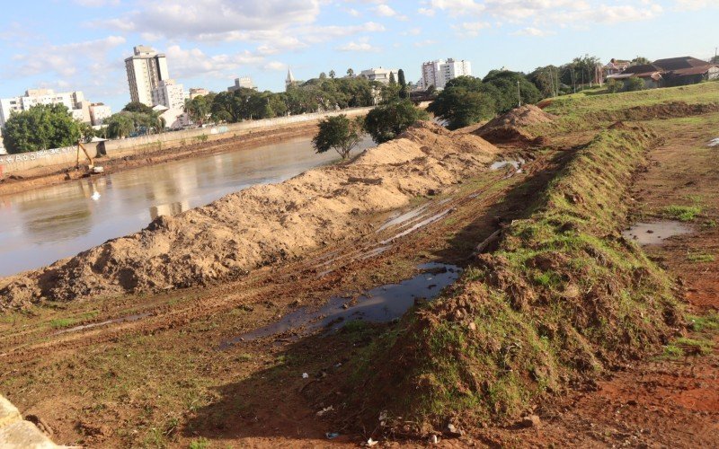 Análise sobre os sedimentos retirados do Rio dos Sinos é concluída em São Leopoldo