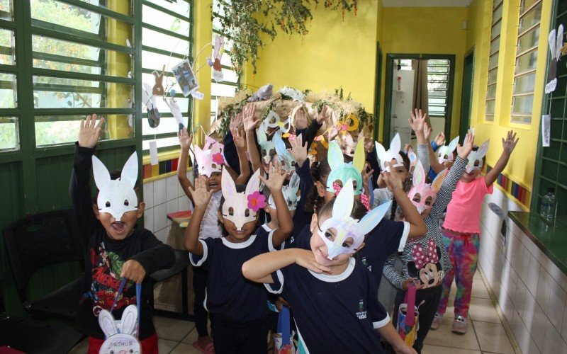 Ação de Páscoa na Emei Olga Ronchetti 