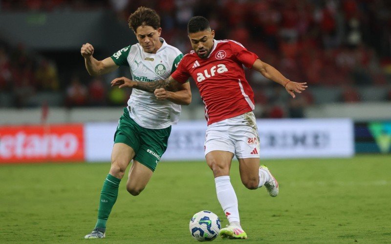 Partida entre Inter e Palmeiras teve muitas disputas no Beira-Rio | abc+