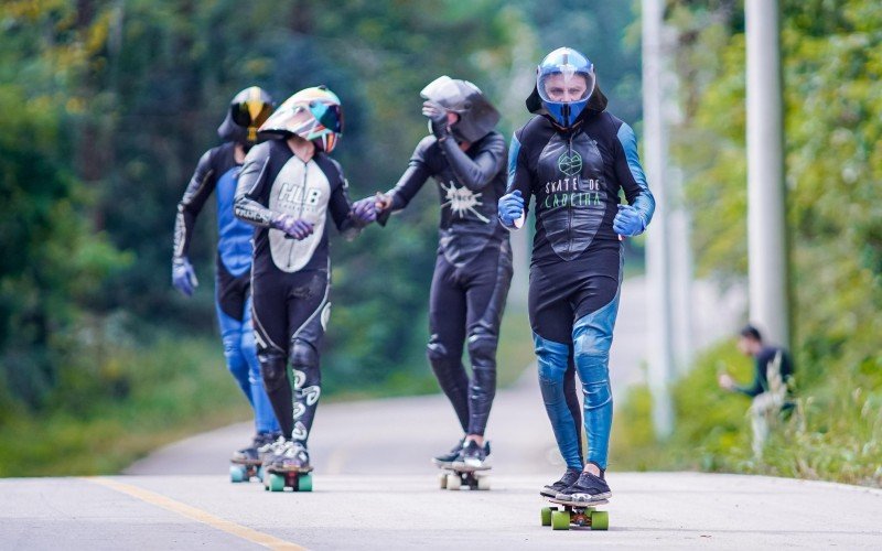Yan Bertinati foi o campeão da primeira etapa do Circuito Gaúcho de Skate Downhill Speed | abc+