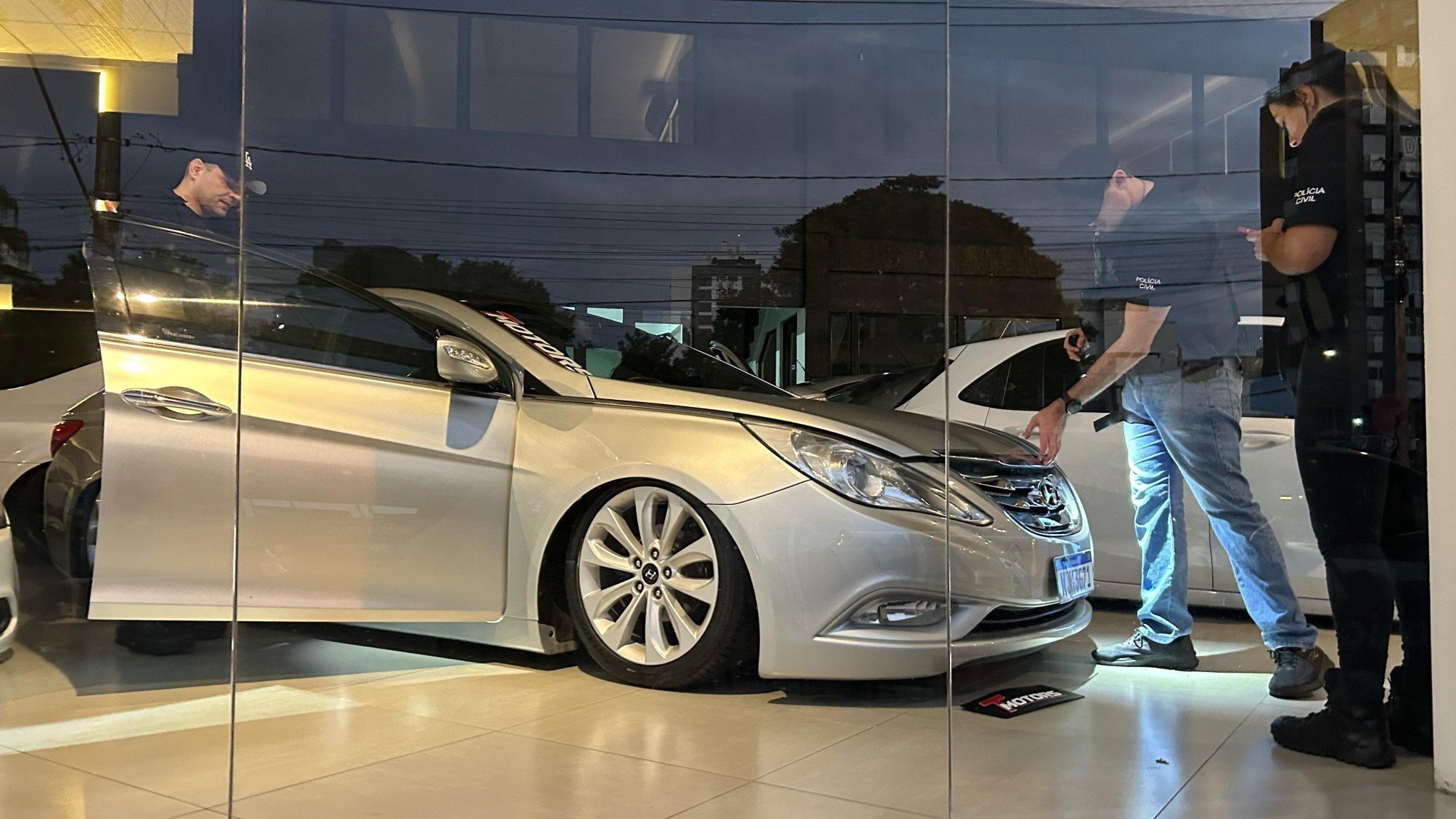 Dono de revenda de carros de Portão afirma que era vítima de extorsões: "Polícia encontrou transferências via Pix"
