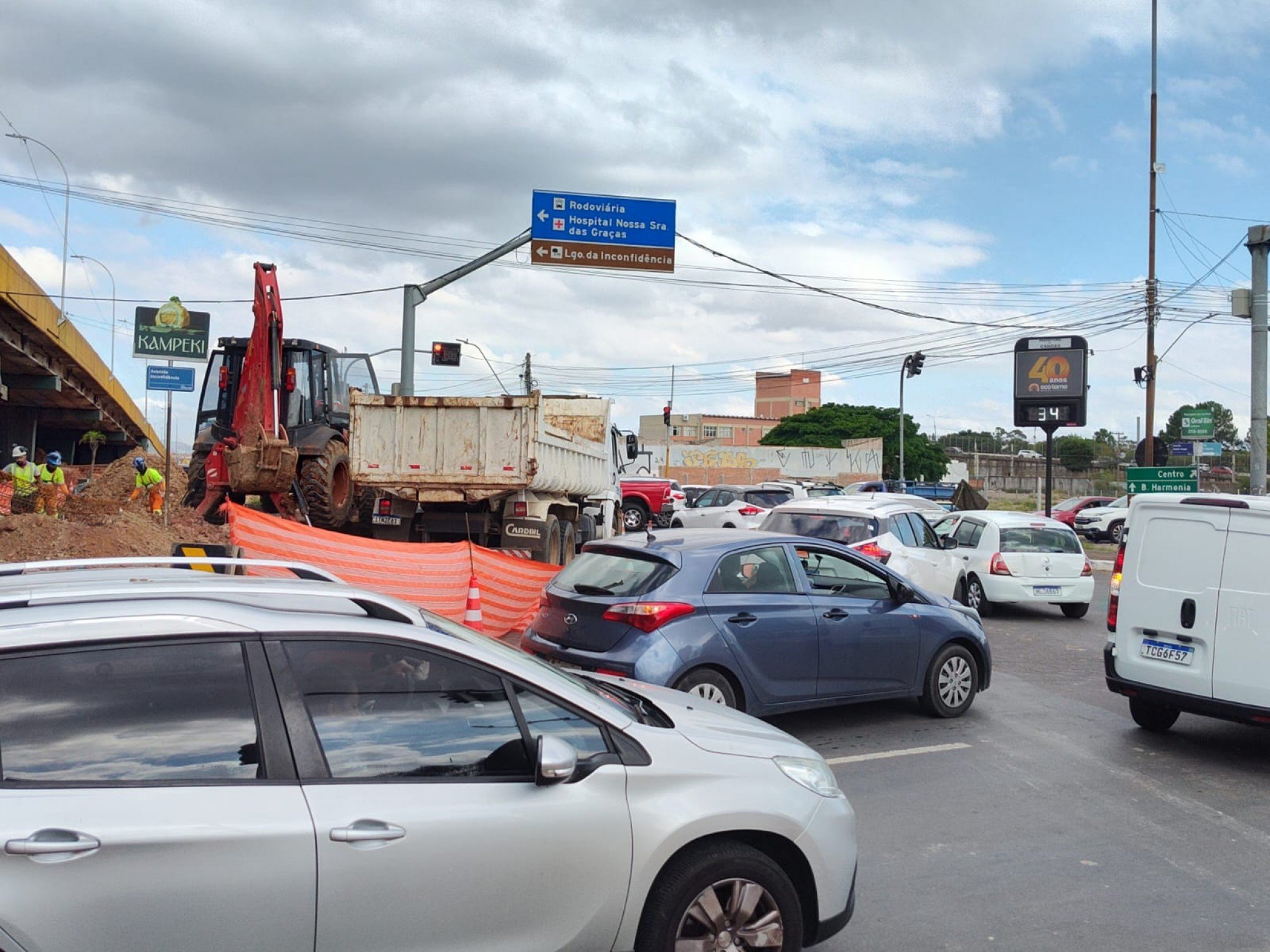 BR-116: Dnit alerta para estreitamento de faixas no viaduto da Metrovel neste sábado