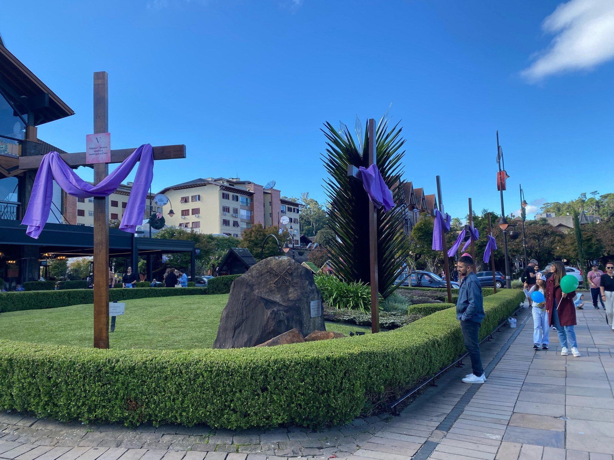 Sexta-feira Santa começa com sol em Gramado; saiba se chove ou não ao longo do dia