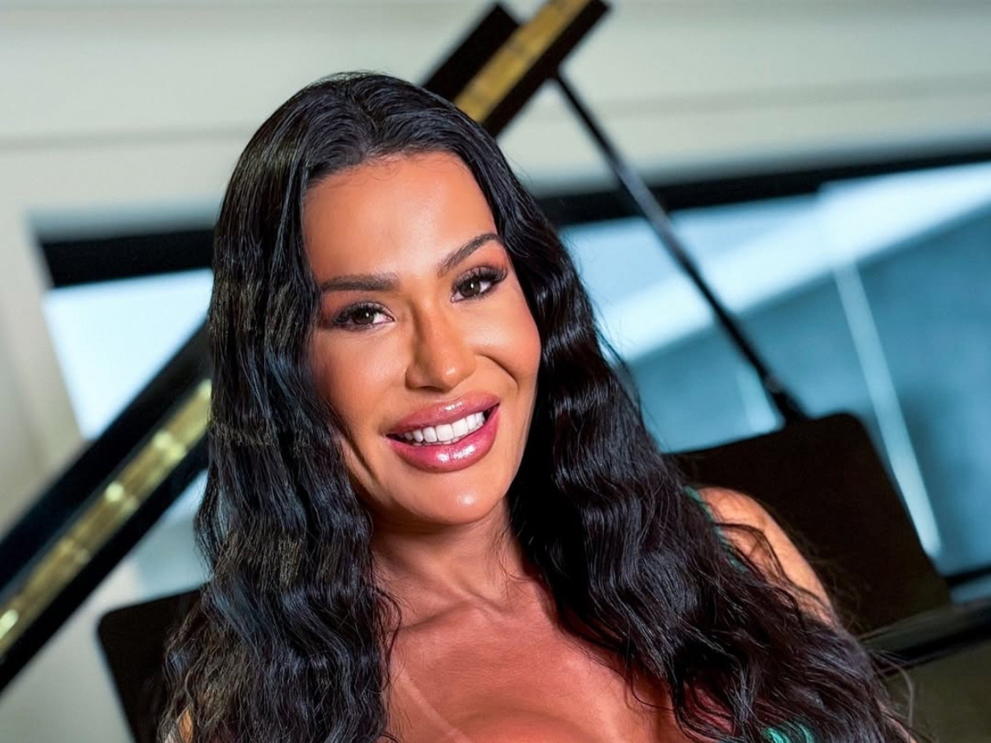 Gracyanne Barbosa revela novo procedimento íntimo: "Estou me sentindo mais sensual"