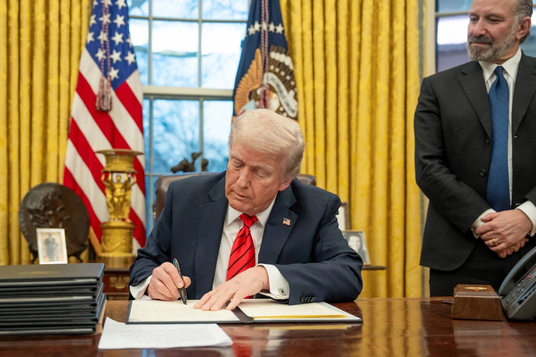 TARIFAÇO: Trump reduz tarifas sobre café e carne bovina