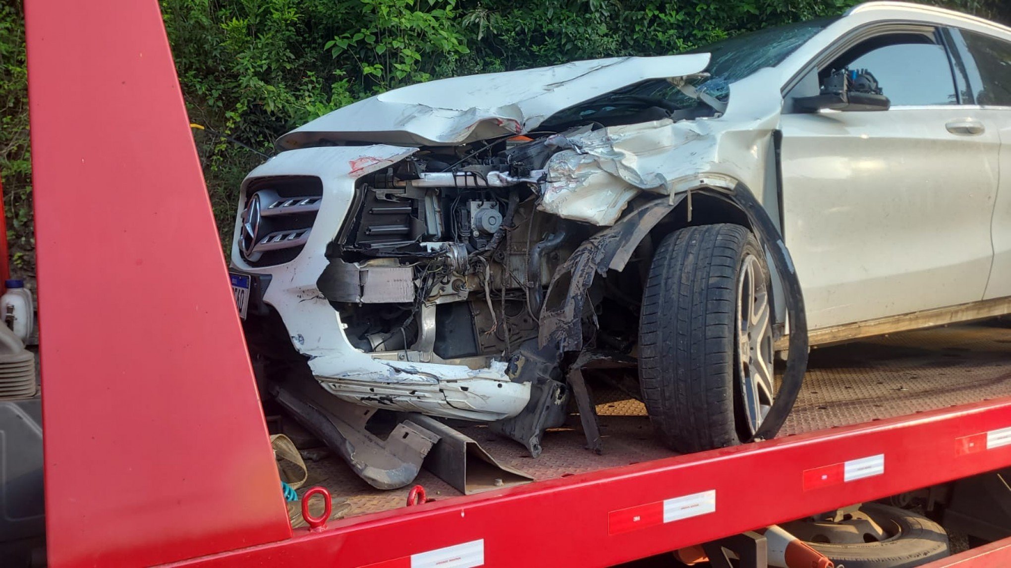 Confissão de enfermeira gera revolta em familiares de motociclista morta em acidente na BR-116: "Pedimos justiça!"