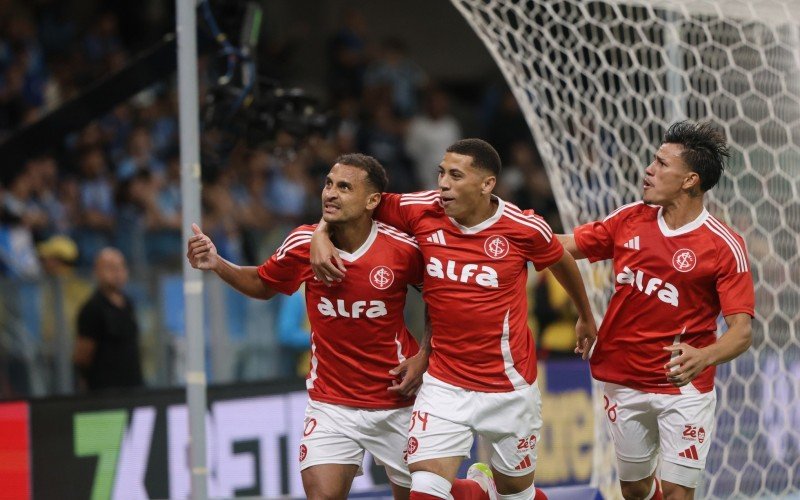 Colorados comemoram gol de Alan Patrick | abc+