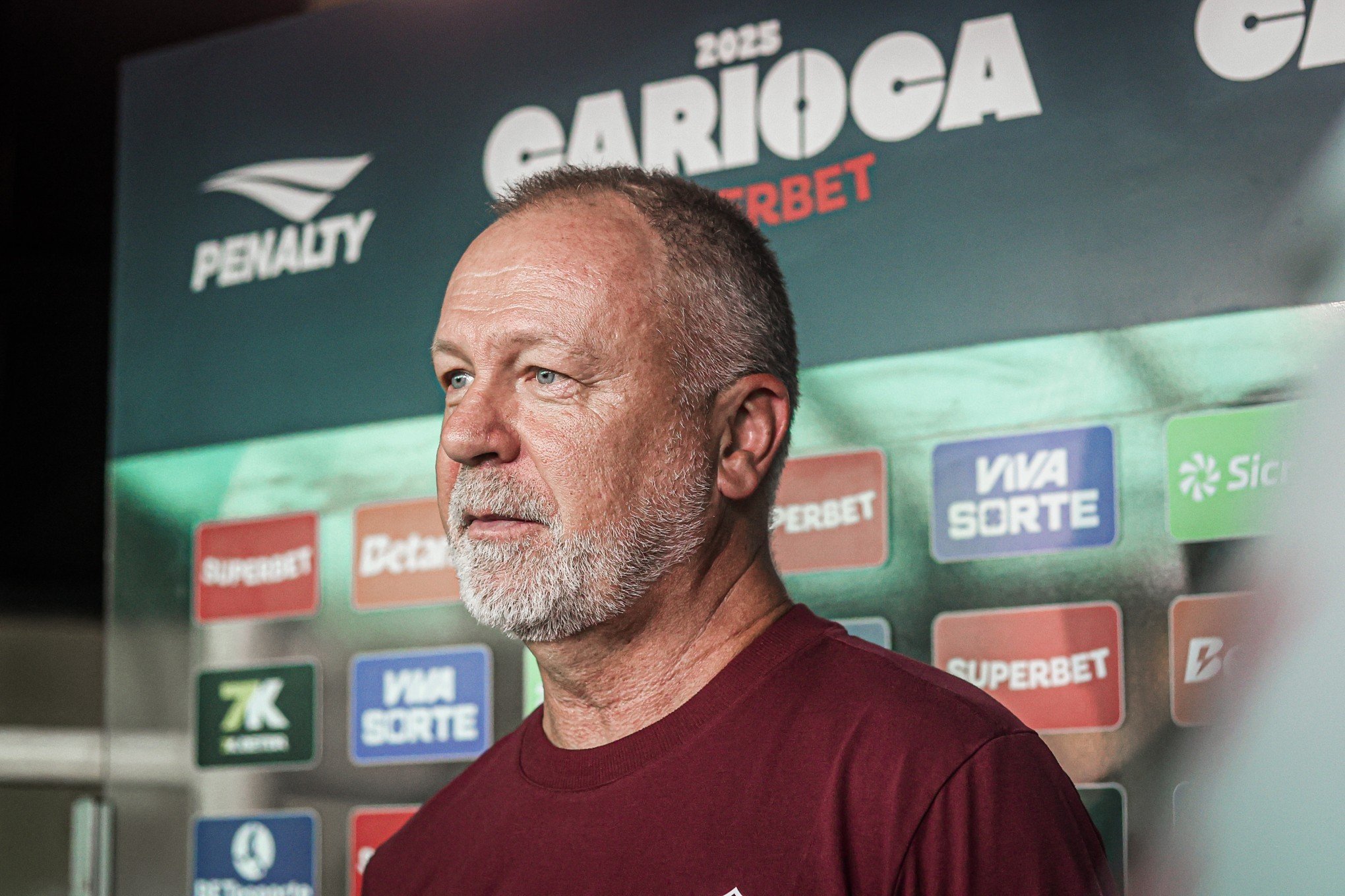 Grêmio fecha com Mano Menezes até o final de 2025