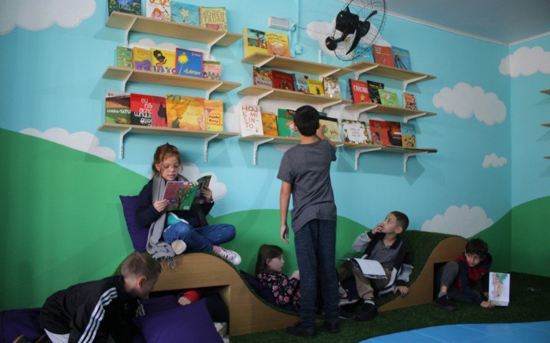 Estudantes do 3º ano do ensino fundamental foram os primeiros a entrar no novo espaço