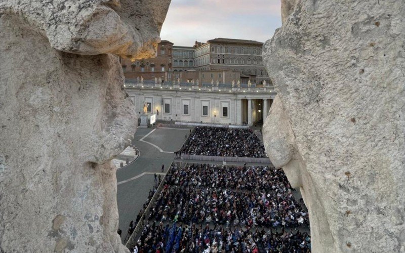 Vitória foi ao Vaticano para acompanhar a canonização do beato Carlo Acutis, que foi adiada após a morte do papa Francisco  | abc+