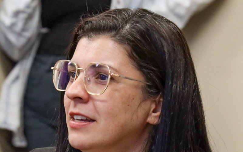 Após exoneração da Prefeitura de Novo Hamburgo, Gislaine Pires se manifesta; confira
