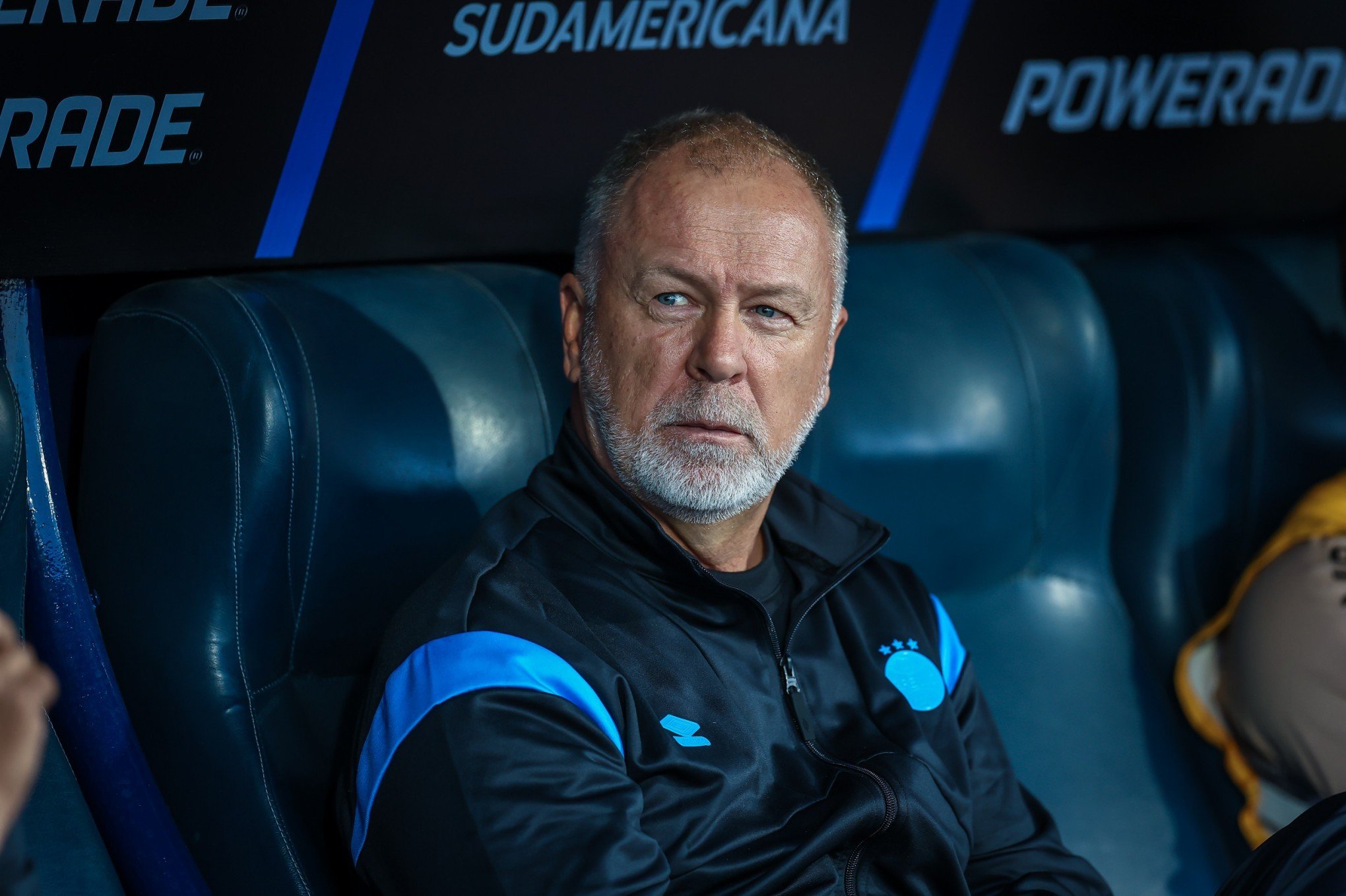 Vitória x Grêmio: onde assistir, horário e escalações do jogo pelo Brasileirão