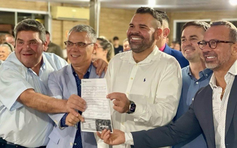 Ex-tucano Naasom Luciano se filia ao Podemos de olho no próximo pleito | abc+