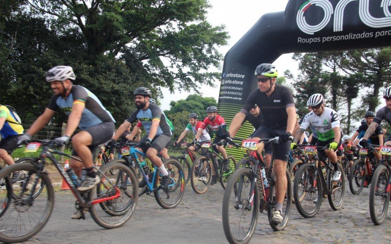 Com mais de 100 participantes, passeio ciclístico destaca bem-estar e diversidade de trajetos.   | abc+