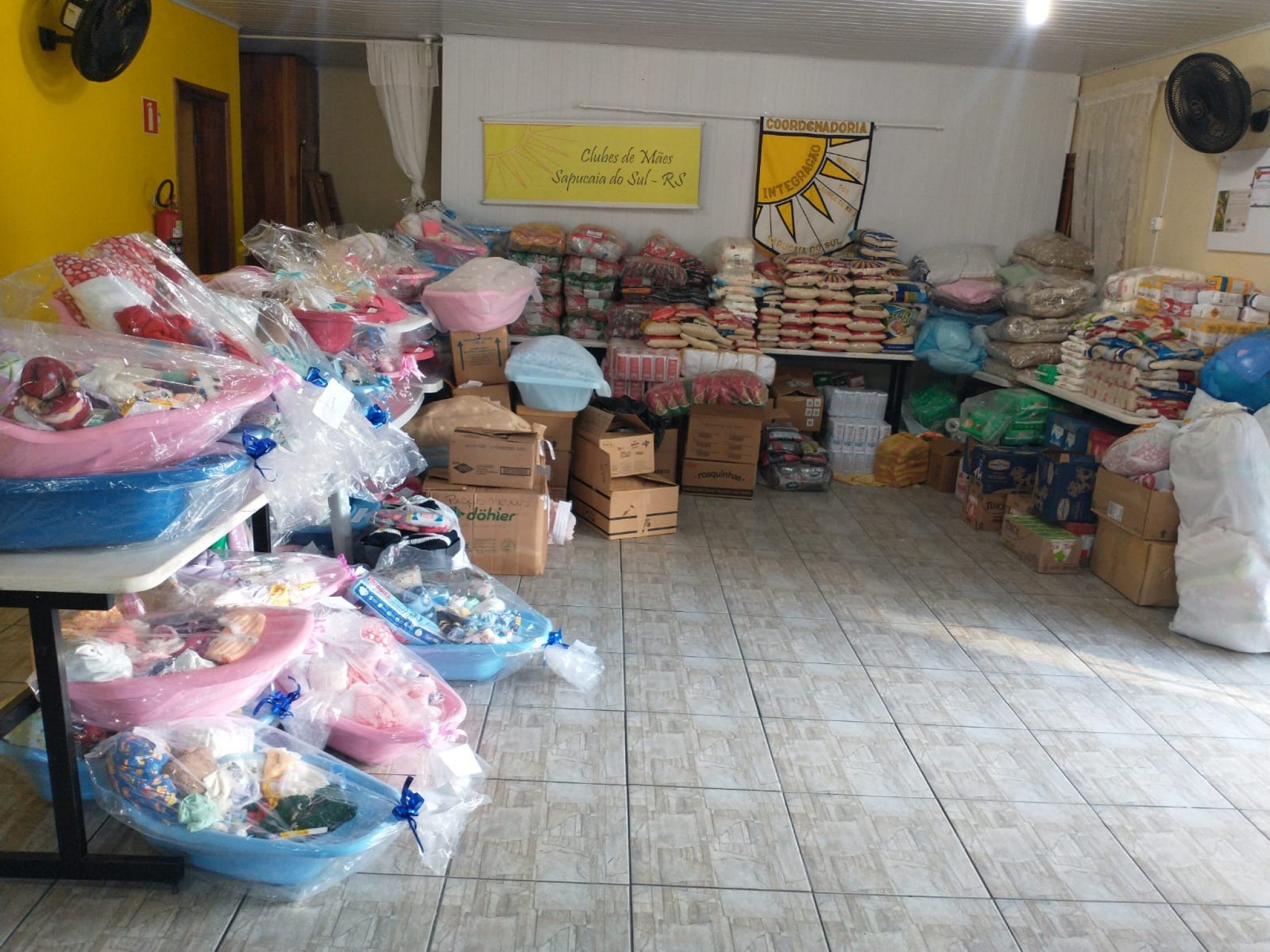 Gincana dos Clubes de Mães arrecada mais de 1,8 tonelada de alimentos