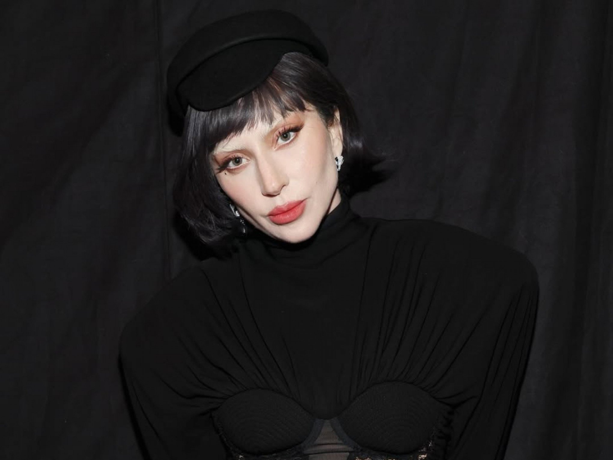 Lady Gaga causa apagão em aeroporto no Brasil; entenda
