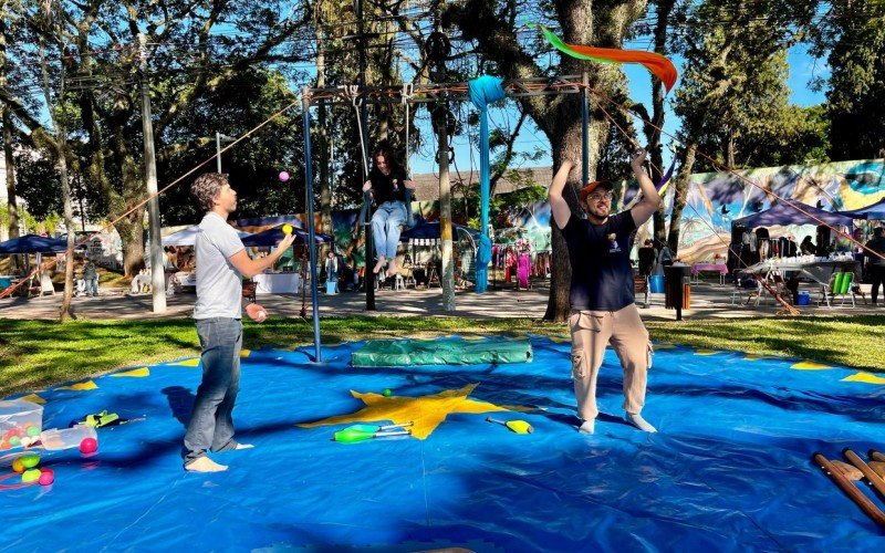 Praça do Imigrante recebeu atividades do Brique são Léo, promovido pelo Sesc 