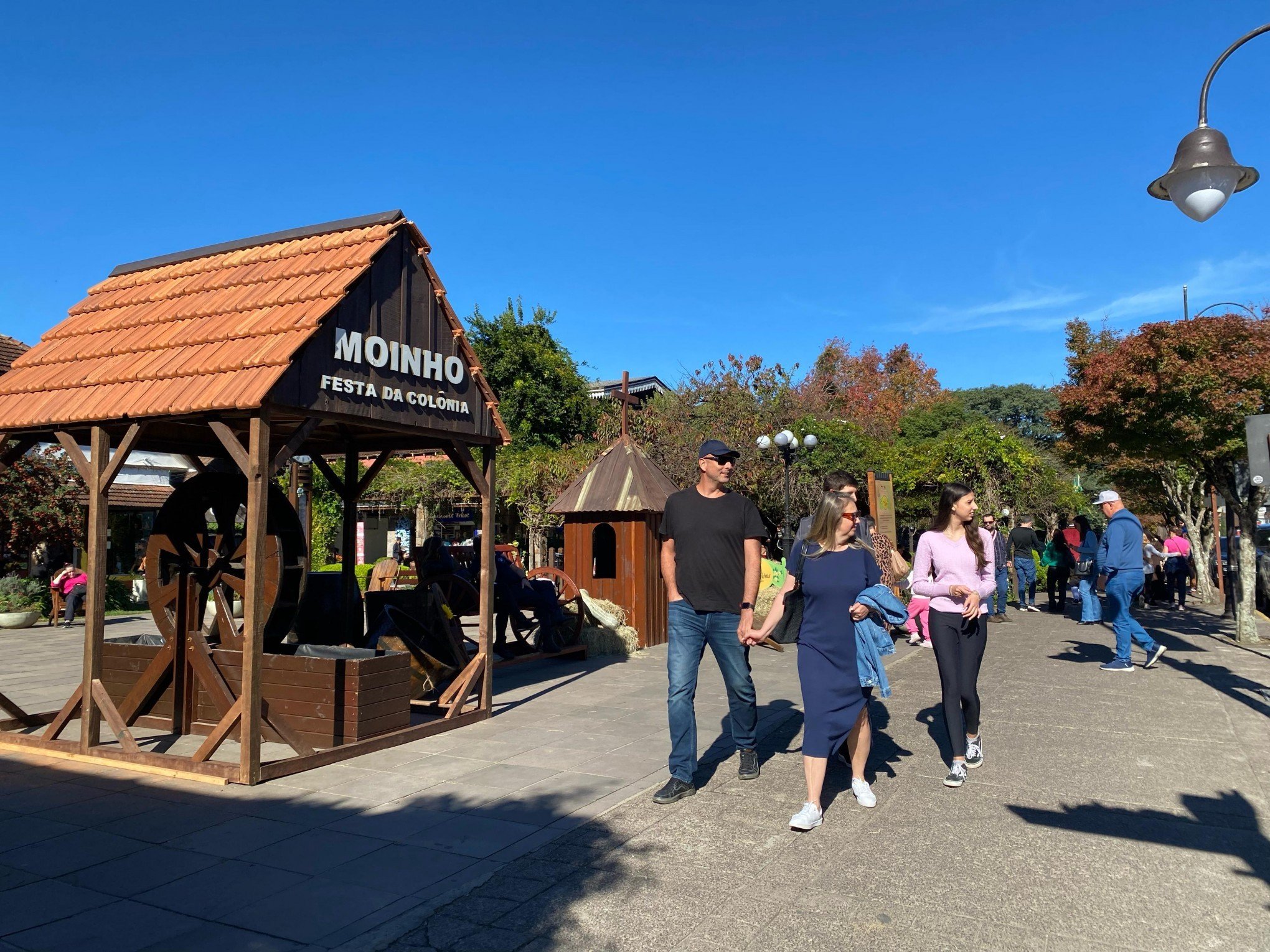 Gramado terá calorzinho fora de época? Sol deve predominar neste final de semana