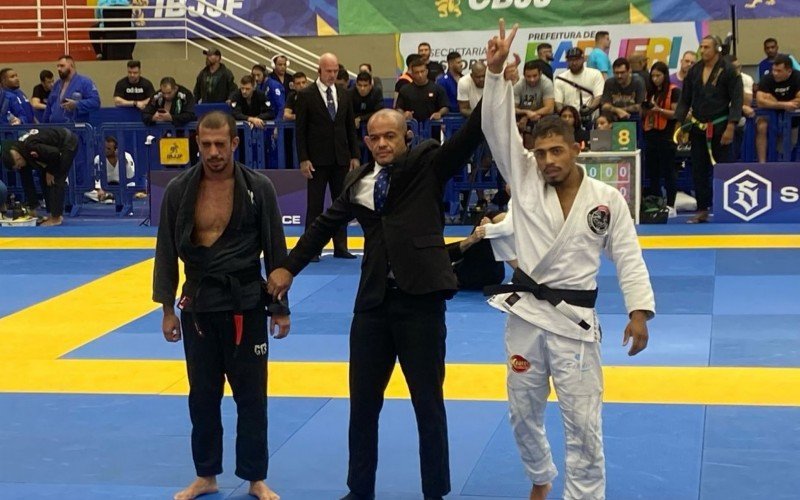 Gabriel Horn conquistou a medalha de prata no Campeonato Brasileiro de Jiu-Jitsu | abc+