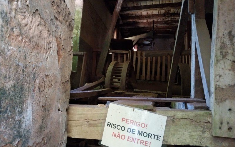 OBRA DE RESTAURO NO MOINHO COLLET DE DOIS IRMÃOS | abc+