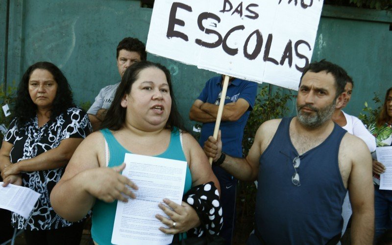 Lisiele Corrales, moradora do bairro Mato Grande, e seu marido João Florentino