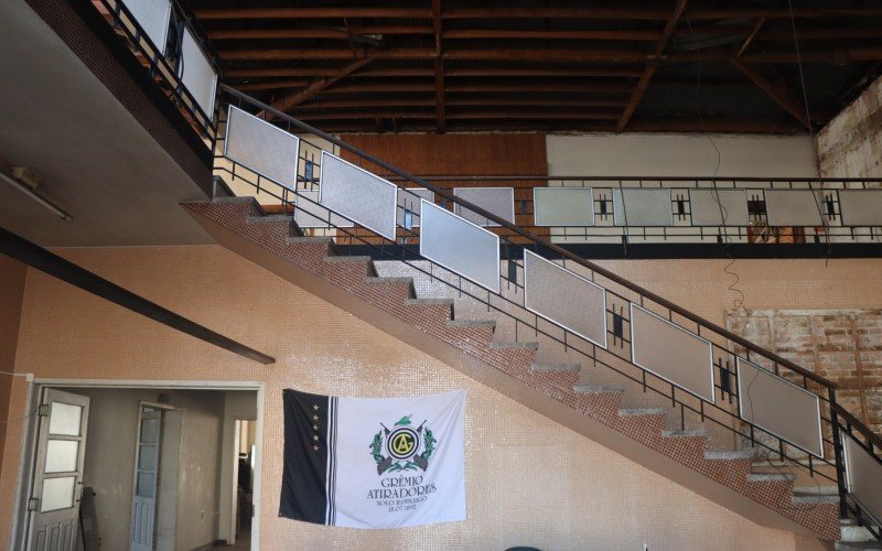 Interior do prédio da sede social passa por reforma | abc+