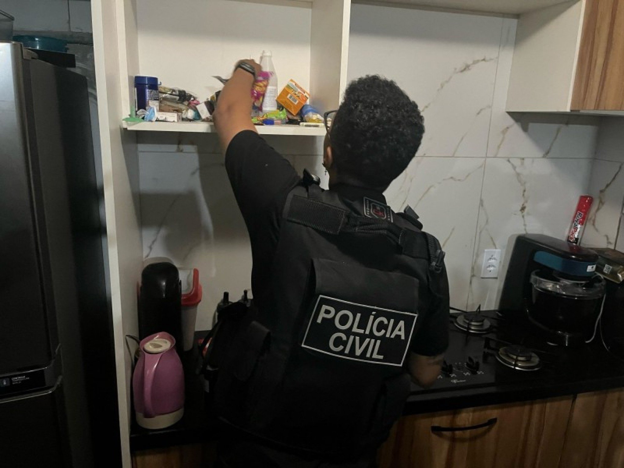 Imóveis disponíveis para locação no Airbnb eram usados por facção para lavagem de dinheiro