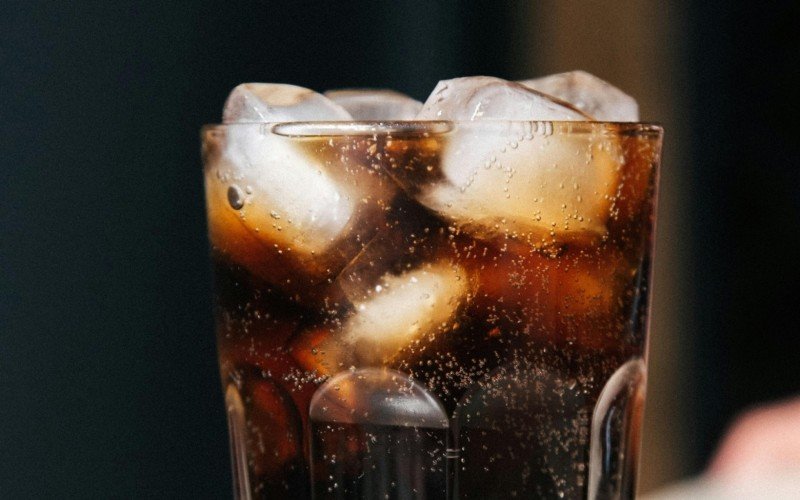 Paciente tomava entre 2 e 3 litros de refrigerante à base de cola por dia | abc+