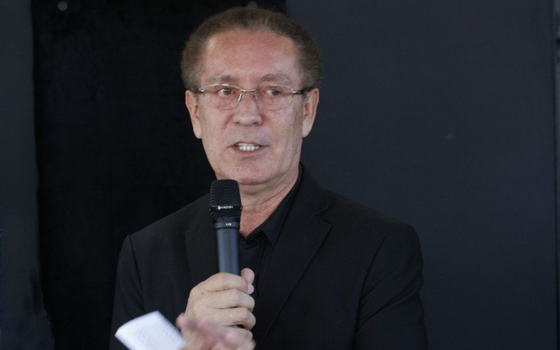 Airton Souza
