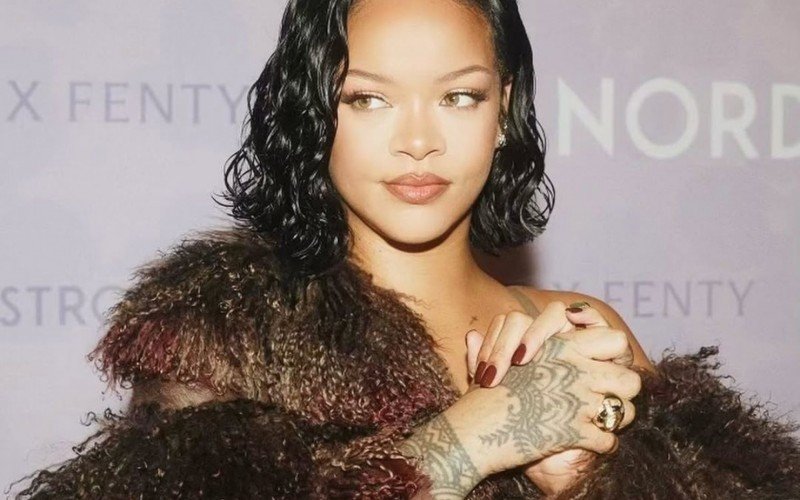 Rihanna | abc+