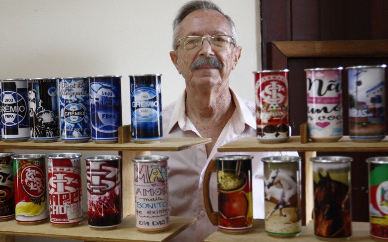 Dauto Pacheco expõe seu artesanato na feira