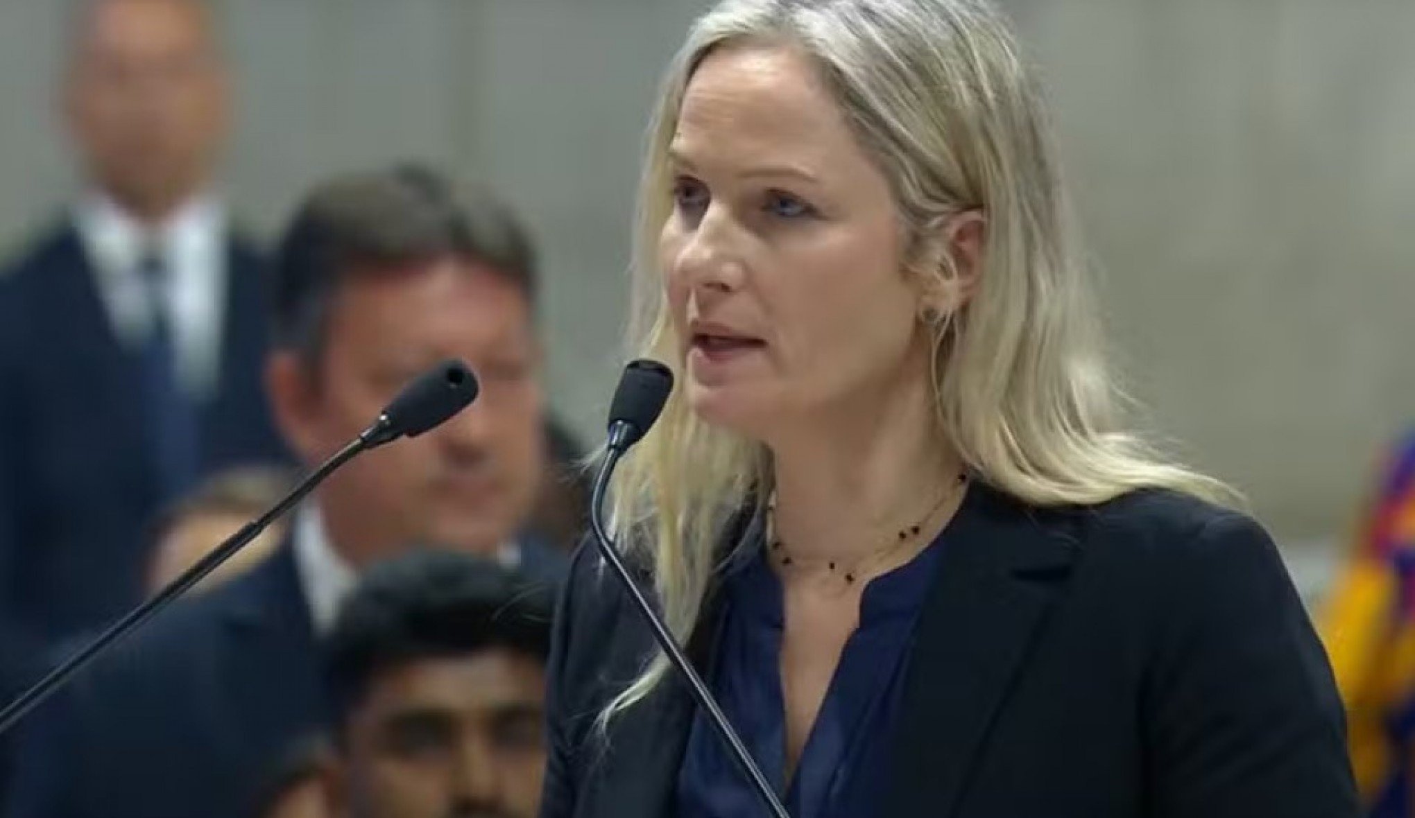 Quem é a gaúcha que leu a Oração Universal na abertura do conclave