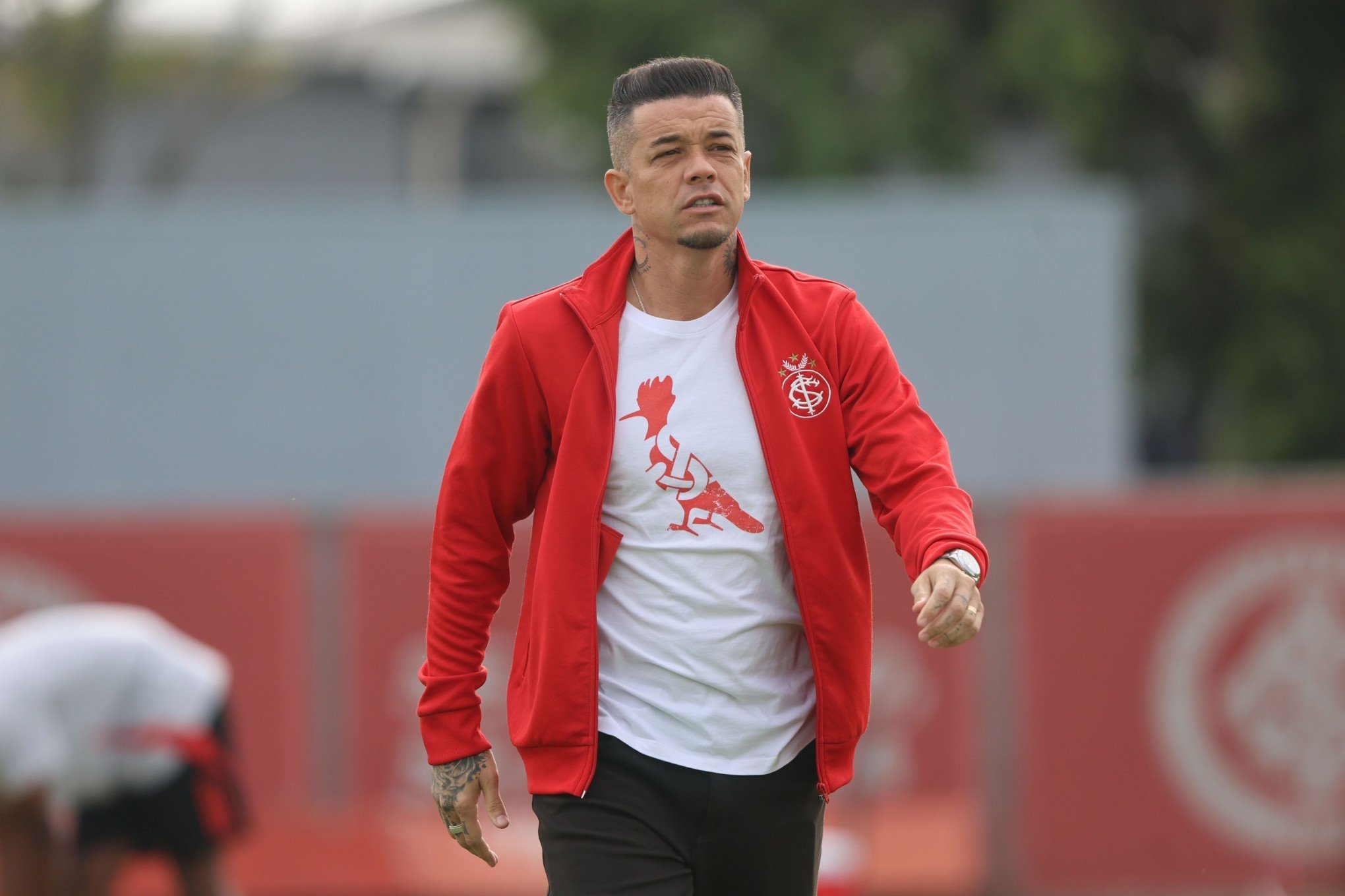 D'Alessandro fala em buscar pontos fora de casa