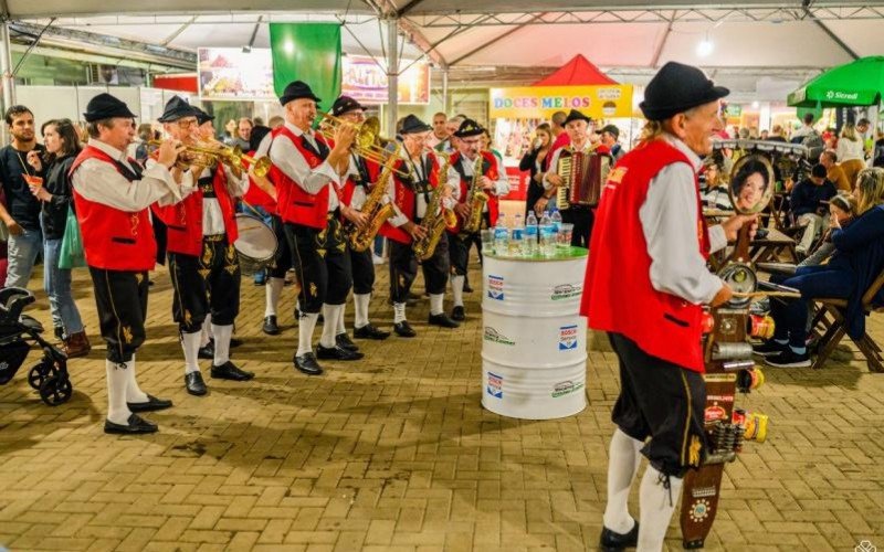 Atrações da 25ª edição da Kartoffelfest (Festa da Batata), em  Santa Maria do Herval